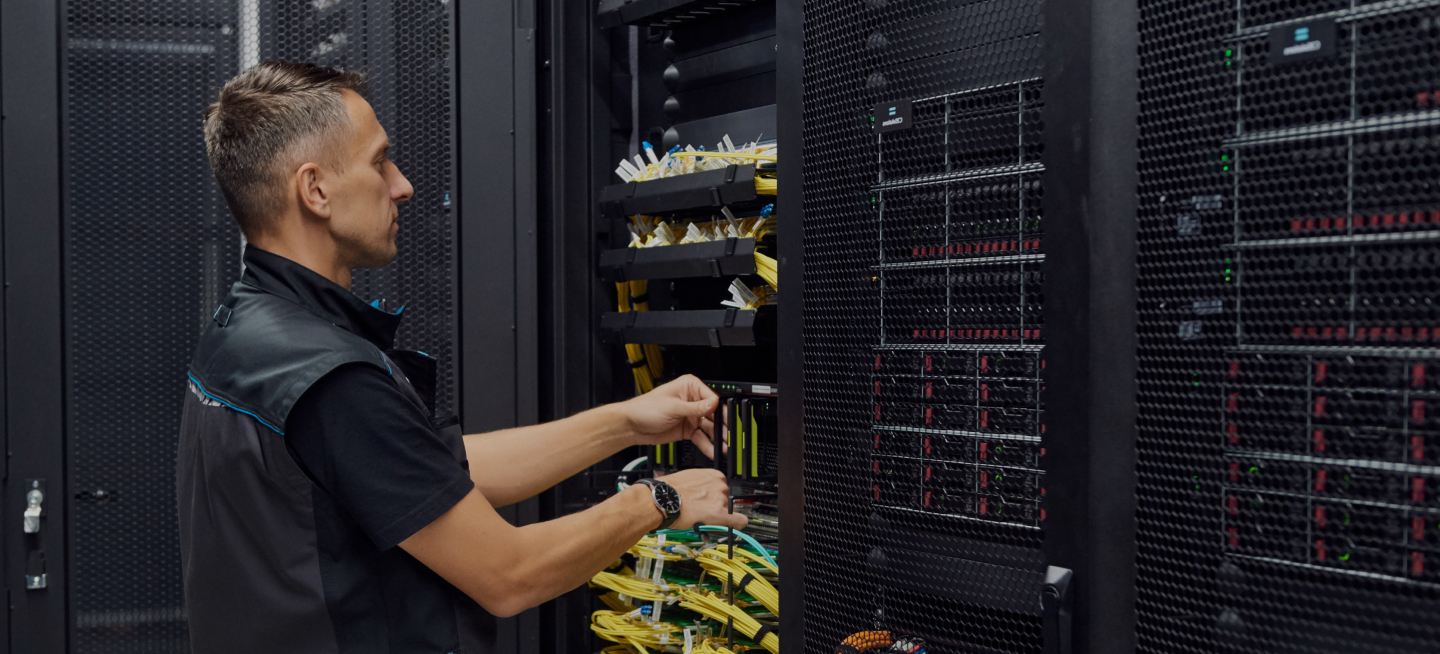 Клиентский сервис в дата-центрах IXcellerate в Москве цена ...